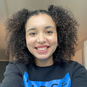 Meet your Posher, Mikayla